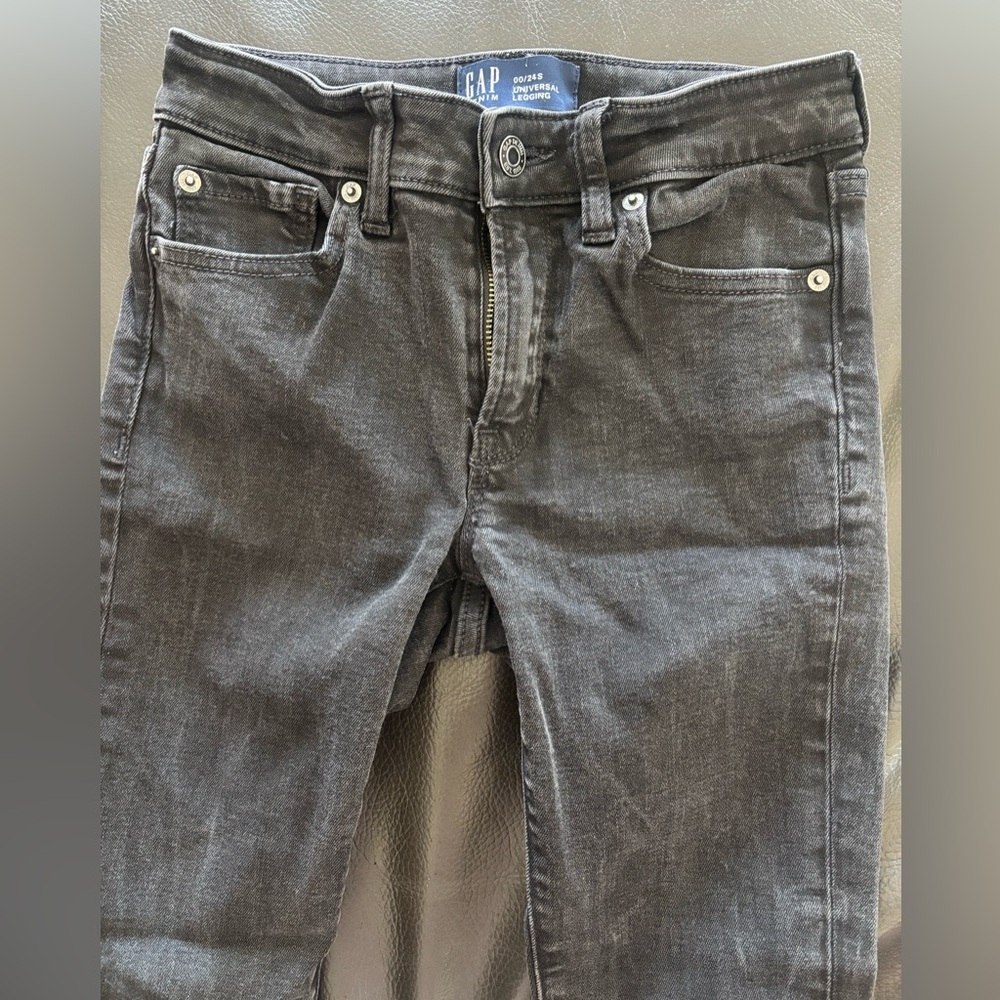 GAP Charcoal Black Universal Legging Jeans Size 00/24S - Picture 2 of 5